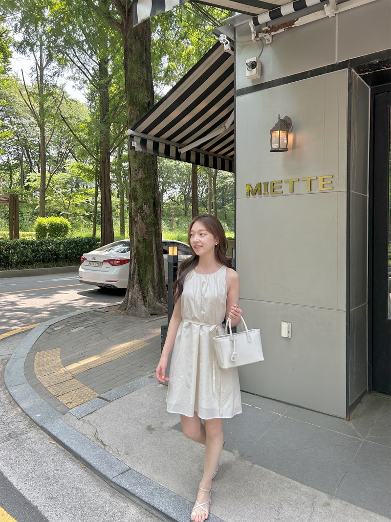 SIE 시에│델린 텍스쳐드 미니 드레스_158 후기