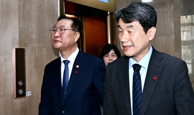 이재명 대통령, 국무위원 전원 사의에 <b>법무장관</b>만 <b>수리</b>... 
