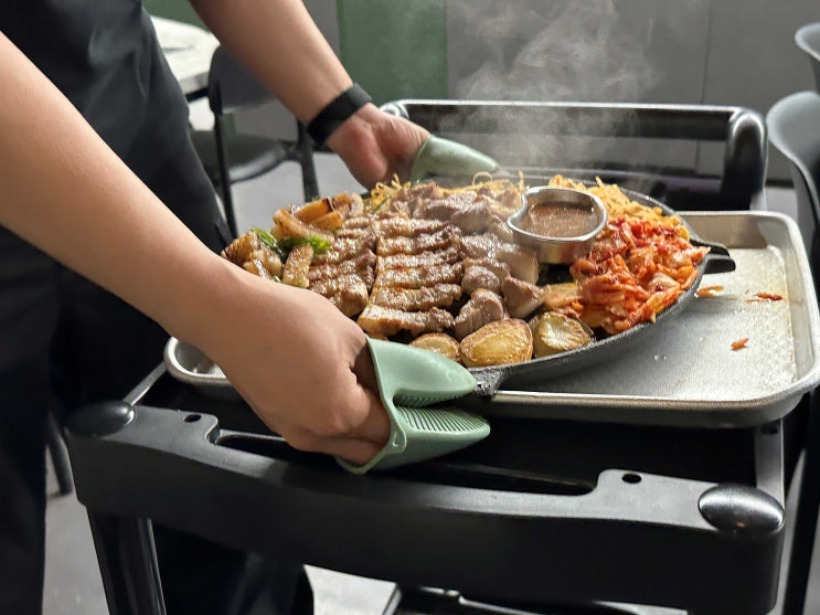 대구 교동 맛집 [옆구리] 단체석 완비 구워주는 서비스까지 단체모임 장소 딱 좋다