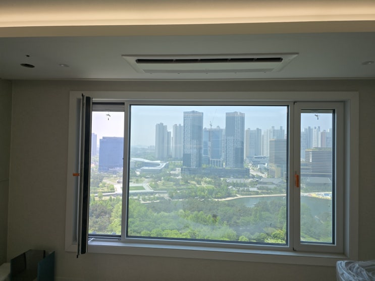  송도 센트럴 파크 푸르지오 에어컨 판넬 교체와 세척