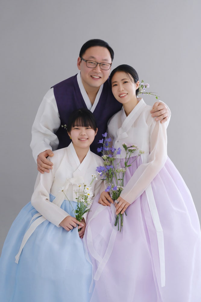 촬영 한복 대여는 돌 사진 패밀리룩으로만? 사이즈 걱정 없이 가족사진 컨셉 의상 대여할 수 있는 곳 추천