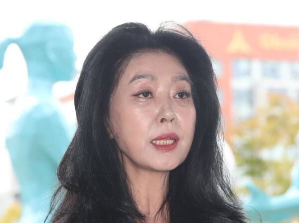  김부선 "이재명, 대통령 당선…"탐욕·거짓말 내려놔라"