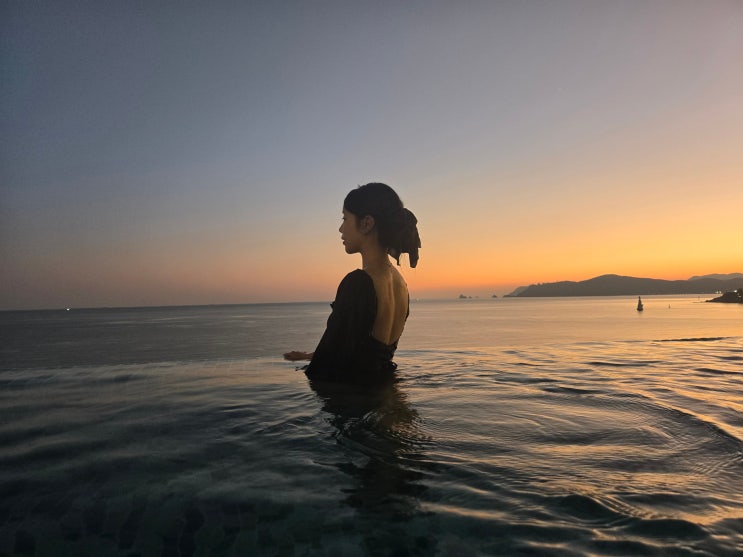  해운대 부산 여행  오션뷰 호텔 추천 그랜드 조선 후기 - 수영장 인생샷