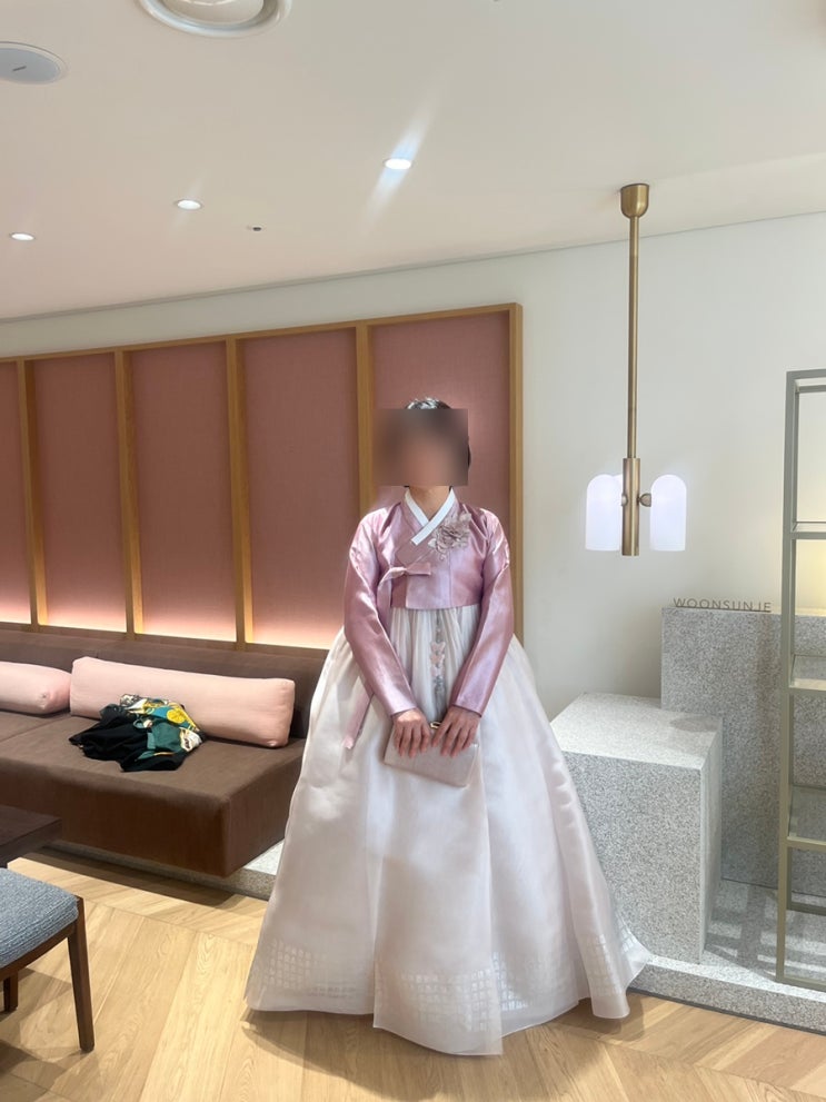  [혼주한복 1] 운선제한복 종로점 피팅 사진 1 _ 계약o, 선택o
