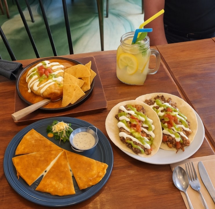  연남동 맛집 베르데 | 치미창가&타코, 연남동에서 즐기는 한국식 멕시칸 요리