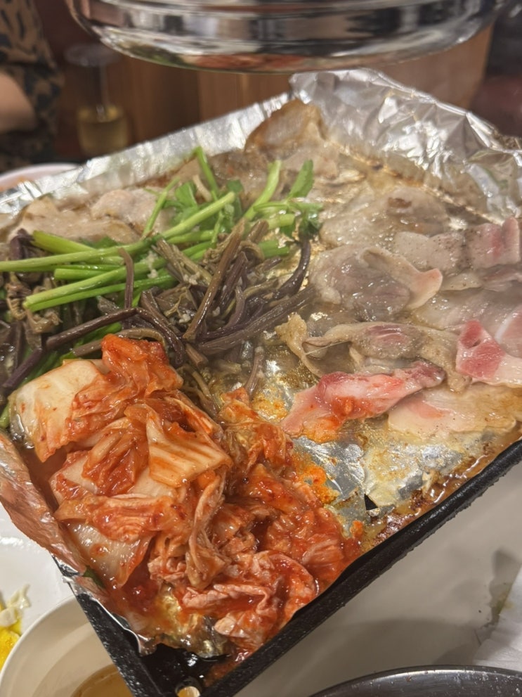 시흥 정왕동 맛집 냉삼 순두부찌개 존맛 백년상회