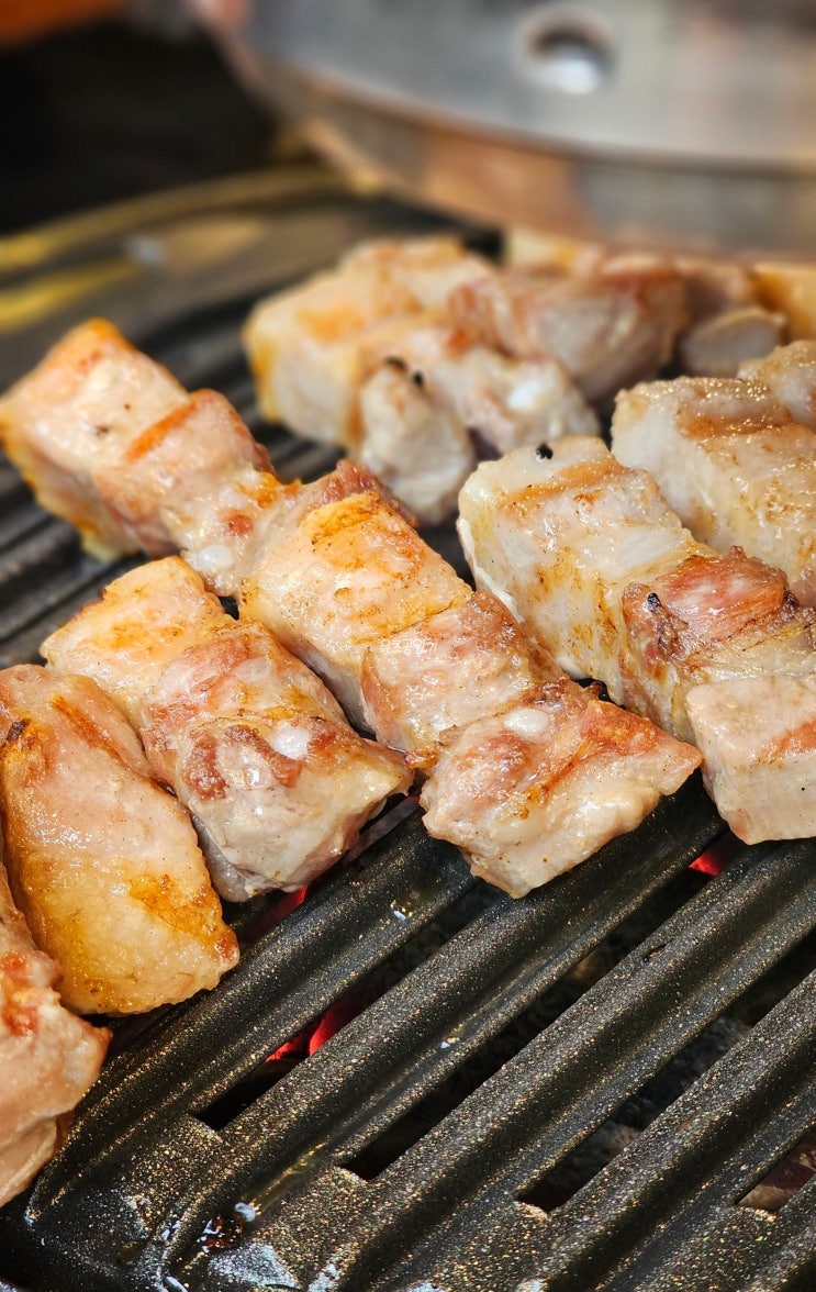 야탑역 회식장소 추천! 고기 구워주는 삼겹살 맛집 고반식당 다녀왔어요