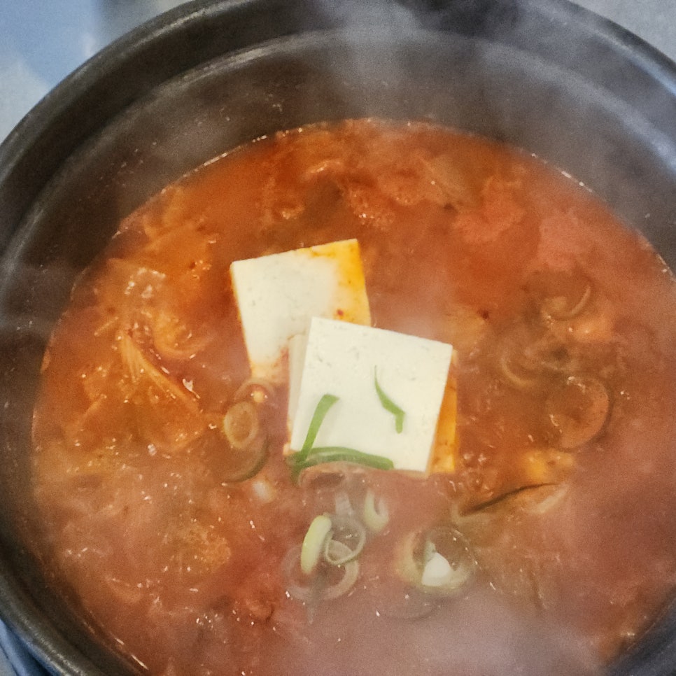 백채김치찌개 복정점 사진 5