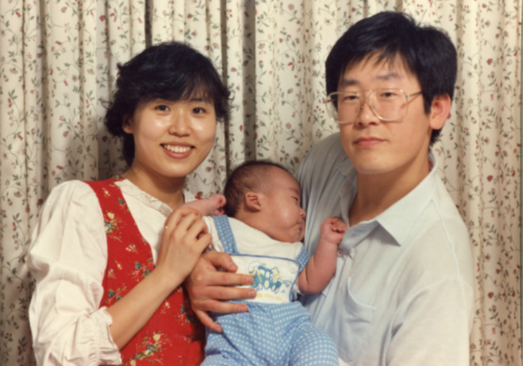 이재명 대통령 아내 <b>김혜경 여사</b> 투샷 사진 – 논란과 헌신... 