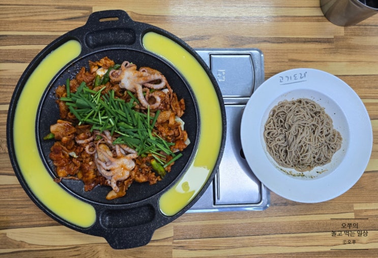  [군포 금정역 맛집] 고기도리 금정점 / 꼬들살 두루치기, 들기름 막국수 추천