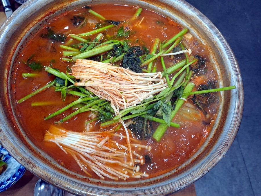 양푼이우거지동태탕 신현점 사진 5