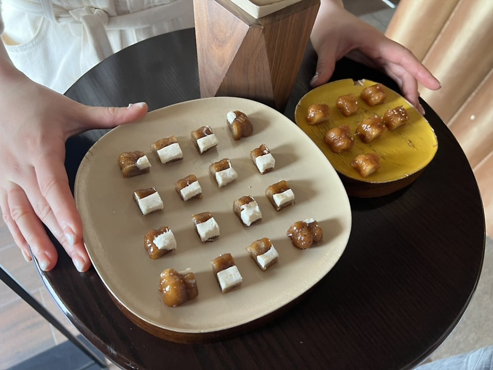 Tasting Premium Yakgwa at Golden Piece Korean, Hannam-dong Seoul 4