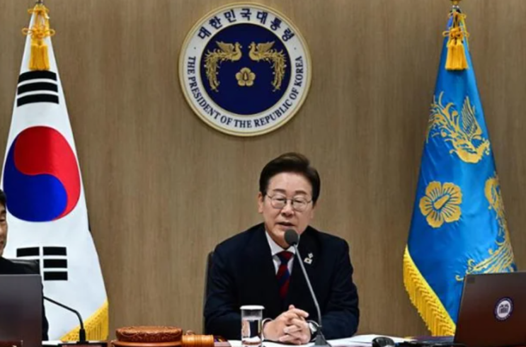 이재명 대통령, <b>대법관 증원</b>법(30명) 일방 처리, 속도전 막았다.... 