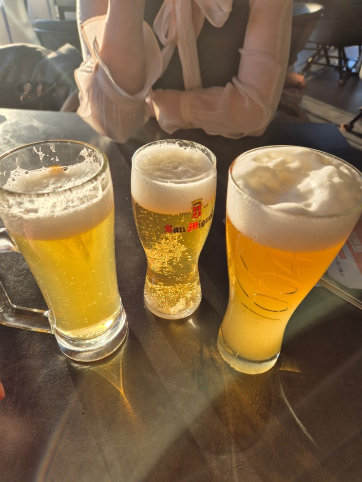  여수 웅천 바다 보면서 생맥주 한잔 그루브