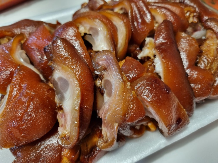  태안서부시장맛집 대박족발 쫄깃한 미니족 옥수수 포장