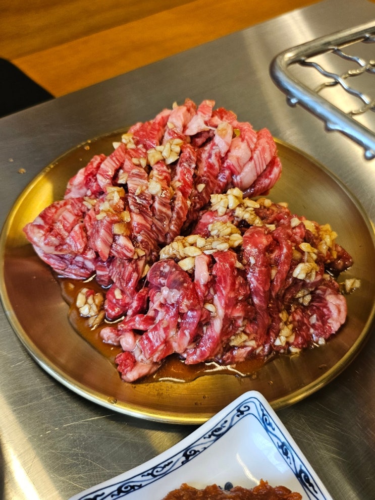 대구대봉동맛집 찾는다면? 고기부터 반찬까지 완벽했던 건들바우
