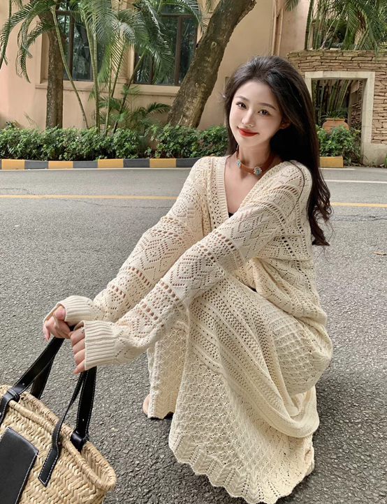  여름 여자 데이트룩으로 남자 친구가 좋아할 패션으로 시원하게 입기 좋은 그물 가디건 셋업 코디 추천