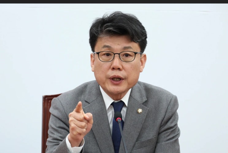 민주당 ‘1인당 25만 원’ <b>전국민 지원금</b> 추진…<b>추경</b> 논쟁... 