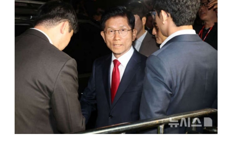 <b>김문수</b> "내란은 없다. 지금 벌써 다 끝났다...<b>당 대표</b>에 욕심없어"