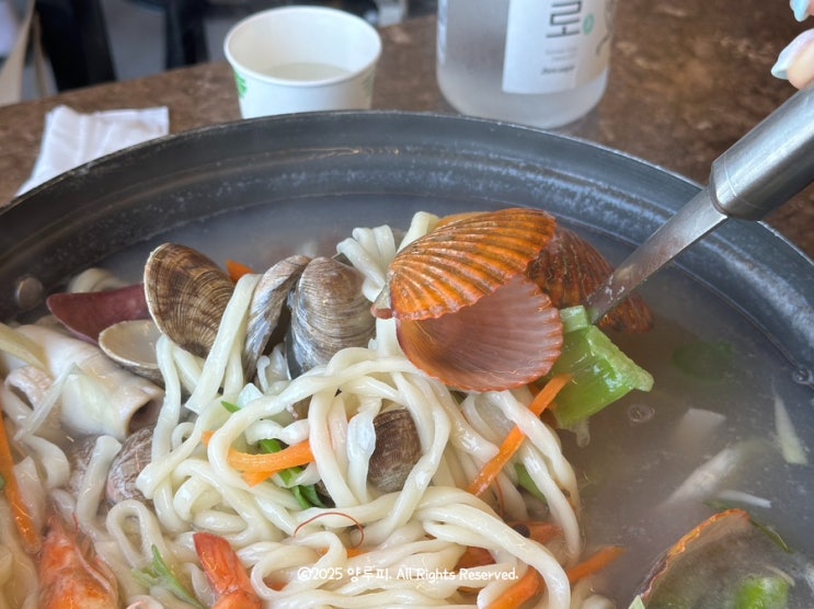 오이도칼국수 조개구이 물회 아이랑 가기 좋은 파도회집