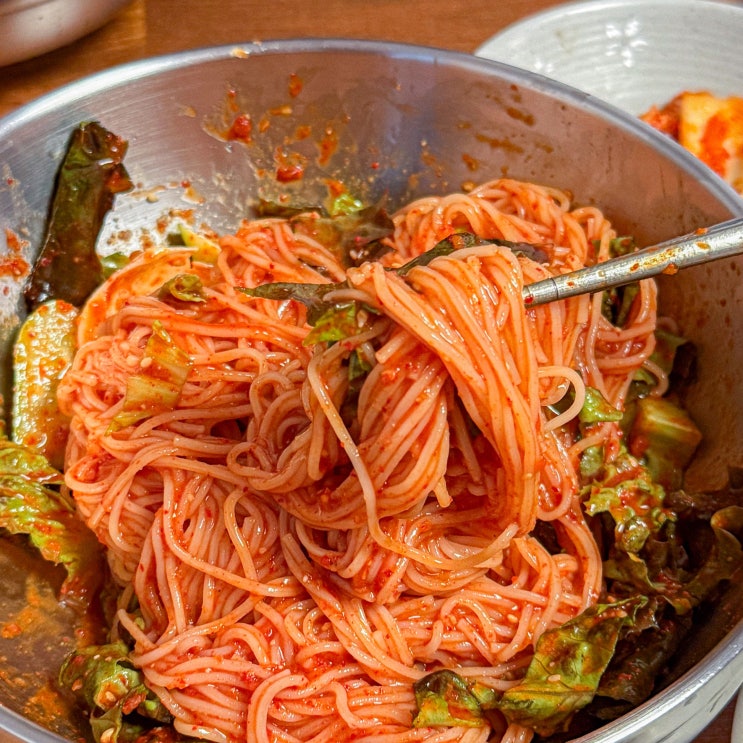  여름 피서로 국수 어때요? 포천 고모리 맛집 알천비빔국수