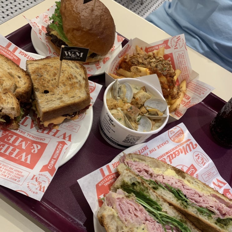  위트앤미트 가로수길점 위치, 메뉴, 주차정보 [나의 가로수길 맛집, 신사역 햄버거 일지]