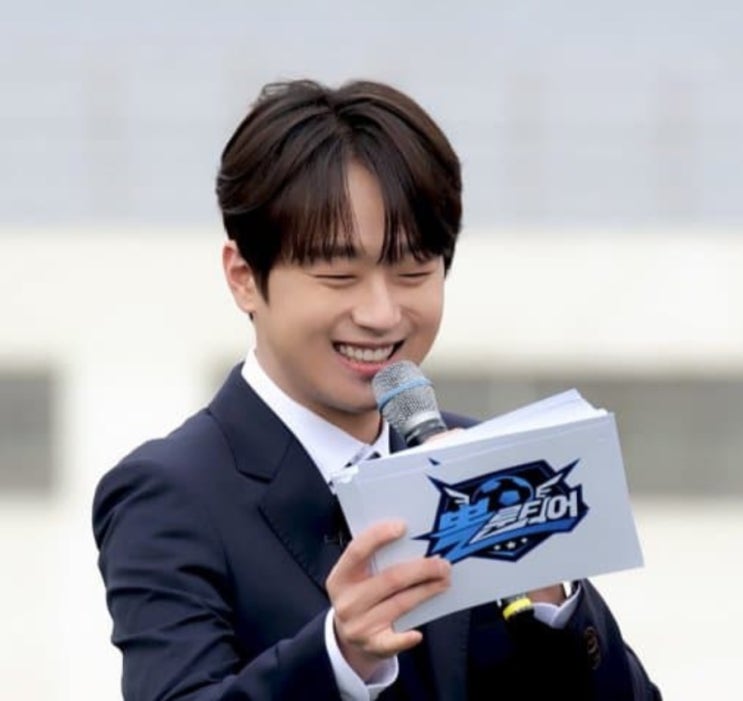 [공유] '최연소 대상' 무적의 <b>예능</b>왕 <b>이찬원</b>, '뽈룬티어' <b>활약</b>... 
