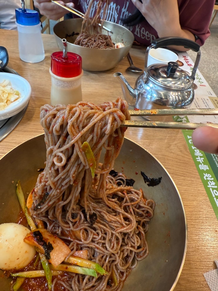  의정부에서 진짜 맛있는 막국수를 먹는 방법! (개수리 막국수 의정부점에 먹으면 됩니다!)