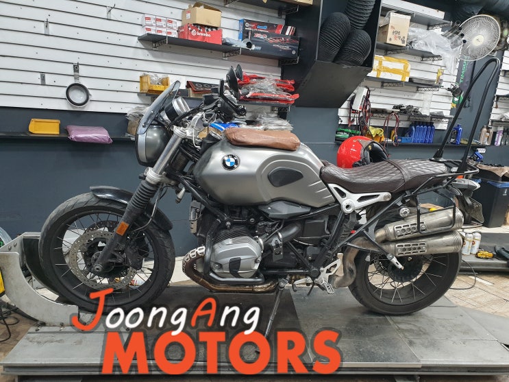 BMW RnineT 프런트 타이어, F 타이어 교환 미쉐린 로드 6 ,120/70-19, 기본점검, 광명 중앙 오토바이