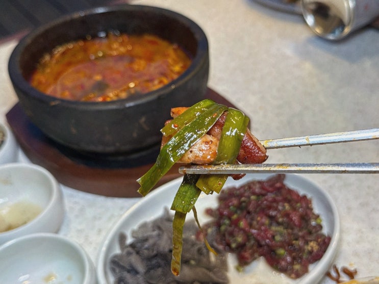  신당동소곱창, 친구들과 즐기는 환상적인 곱창의 맛