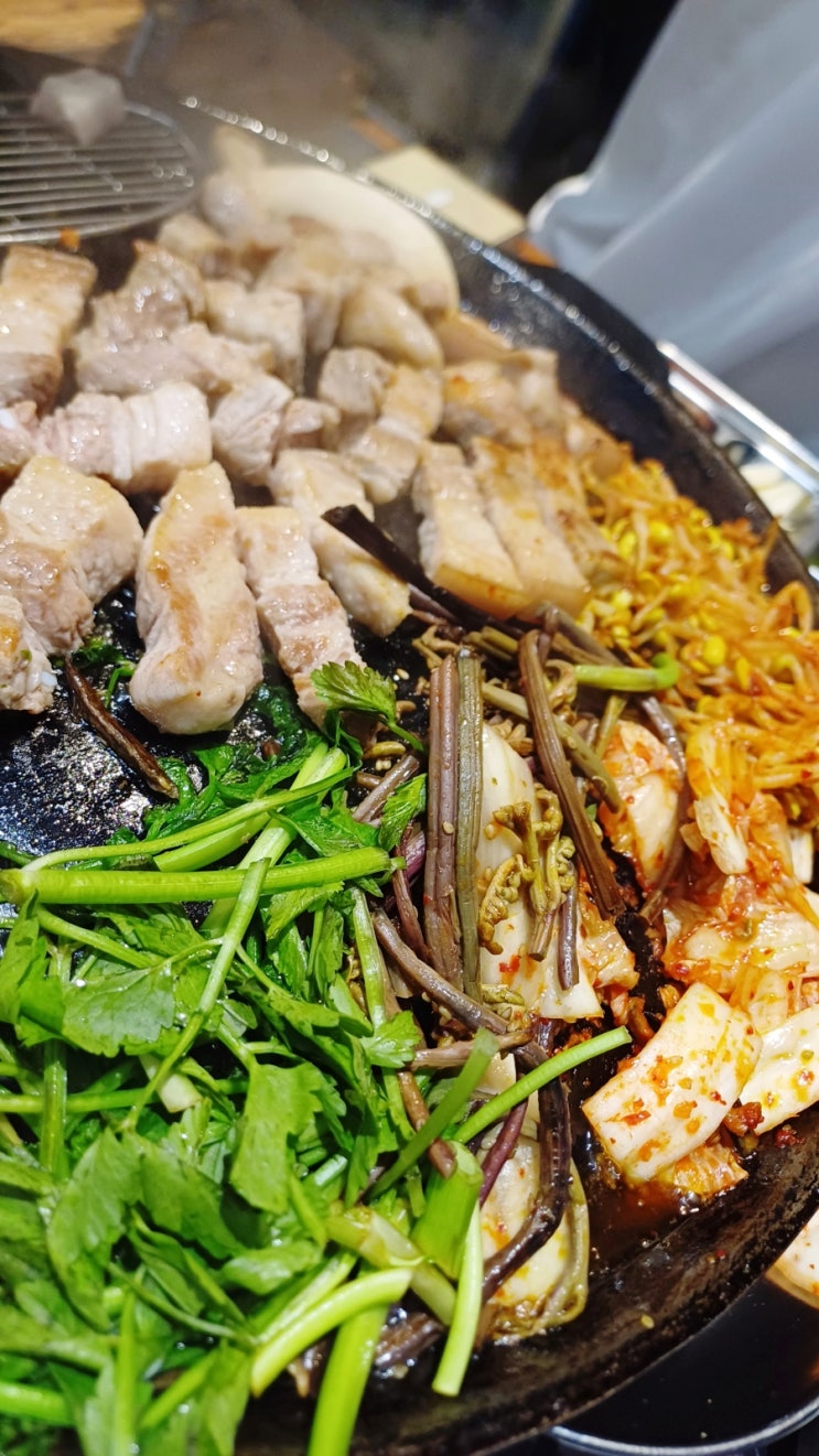  역북동 삼겹살 맛집 루프탑 야장 감성 뿜뿜 읏듬 술한잔 모임 장소로 Good