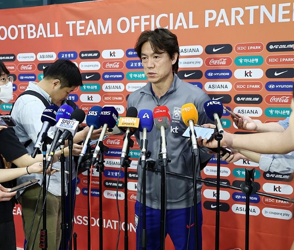 <b>홍명보호</b> 축구대표팀 '11회 연속 월드컵 <b>본선 진출</b>'