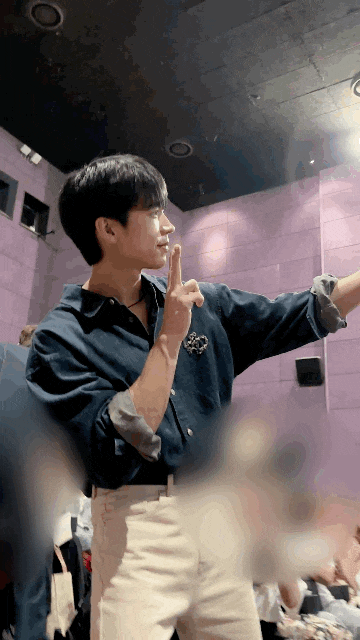 인피니트 영화 무대인사 왕십리 CGV 2관 250608 (ft. 멍뭉즈 여기봐줘)
