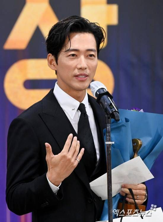  남궁민 "'네가 주인공 하겠어?' 폭언도…작품 안 되면 내 탓 같아" (요정재형)