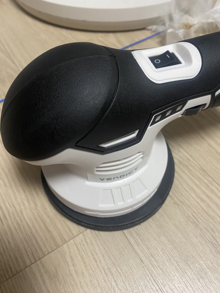  벤딕트 세차용품 지동차광택기폴리셔 12V