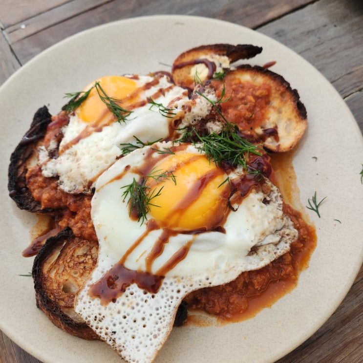  시드니 카페추천 5편 - OSKI Café, 시드니 키리빌리의 감성 로컬 카페