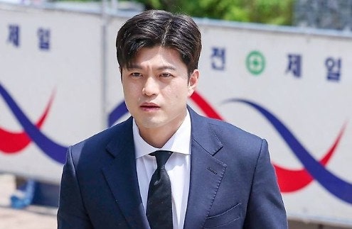 <b>김용태</b>는 즉시 <b>비대위원장</b> 사퇴하라