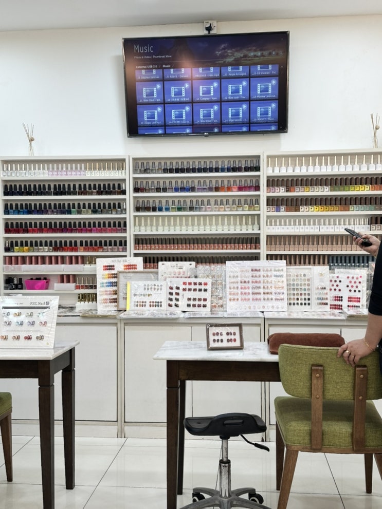 센터포인트사바 네일샵 추천 Cozy nail
