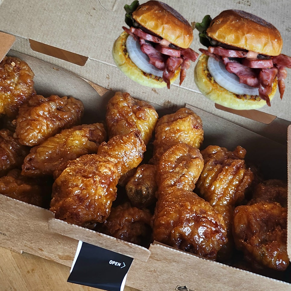 교촌치킨 충북옥천점 사진 1