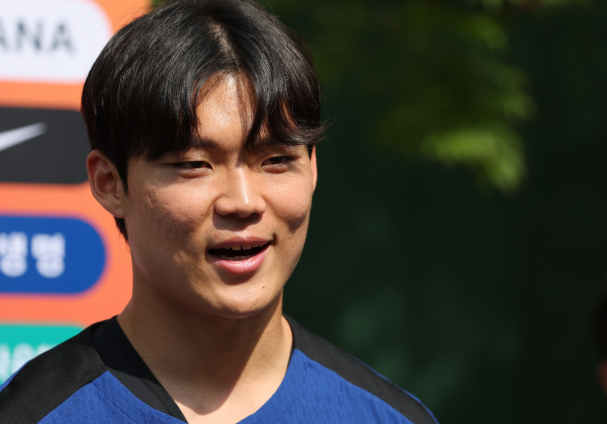 "강인이는 너무 잘난 척해서 가끔 얄밉지만…"<b>오현규</b>, 너스레 속... 