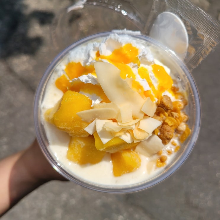  [메가커피] 망빙 파르페 후기/ 망빙 맛있는데 팥빙보다 칼로리도 낮아!