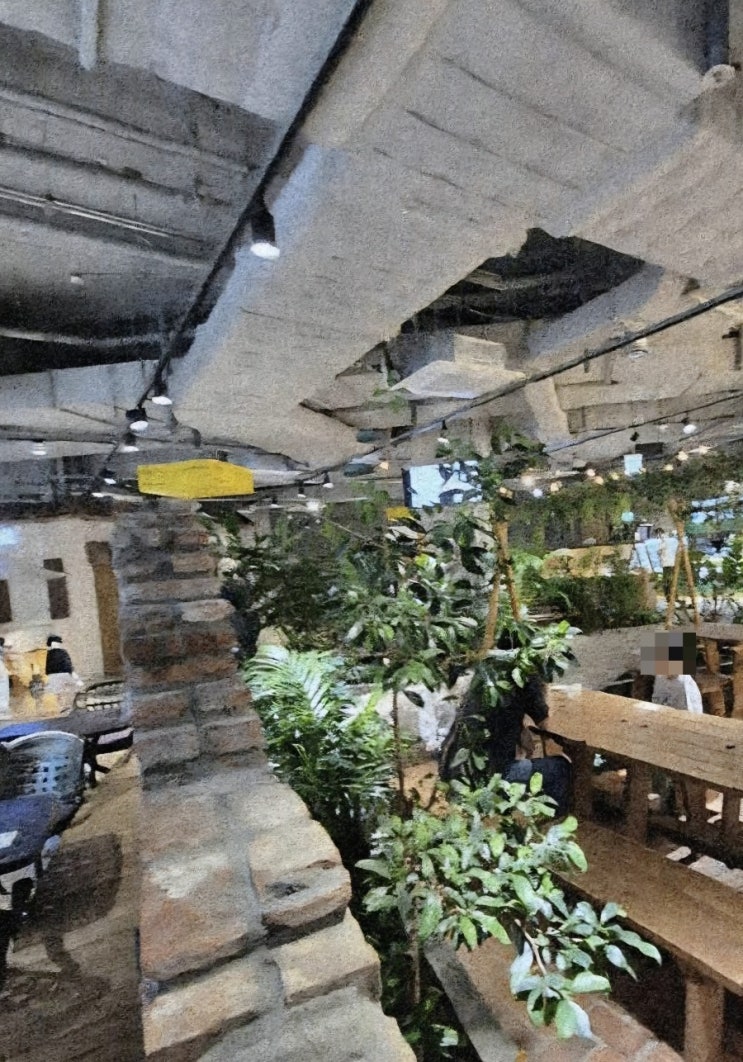  분위기까지 맛있다 동탄라크몽 속 캠핑 감성 돈까스집 [돈까스잔치익스프레스 동탄호수공원점]