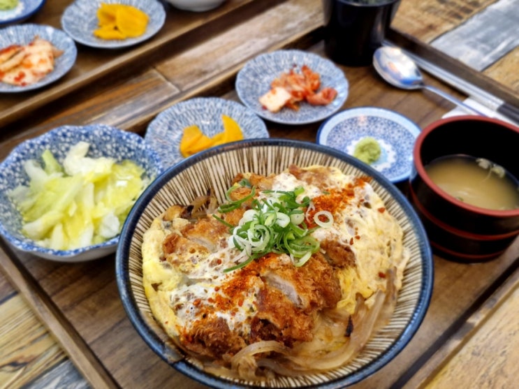  카츠동과 사케동이 만족스러운 강릉교동맛집 일식당 차차동 재방문 후기