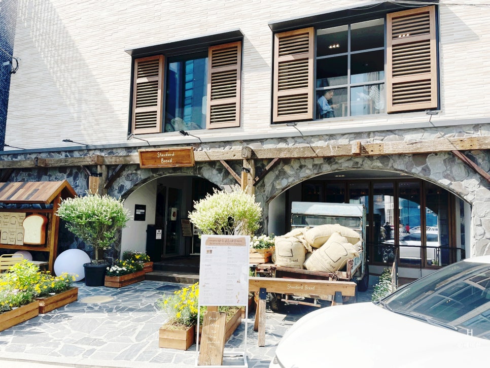 스탠다드브레드 도산 사진 2