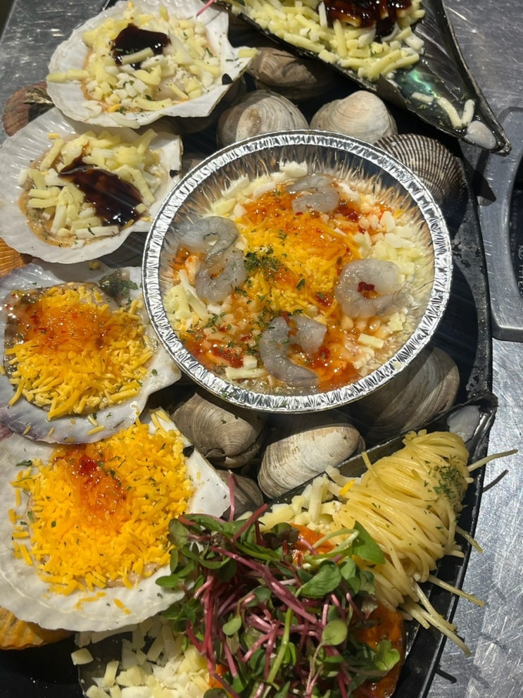  영종도 조개구이 무한리필 맛집 청준조개 – 바다 보며 배터지게 먹는 가성비 갑 해산물 코스 솔직 후기