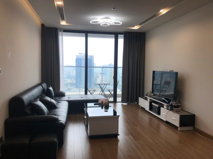  하노이 빈홈 메트로폴리스 M2 방4개 화장실 3개 6000만동 노옵션 ( Vinhomes Metropolis) 아파트 임대 알려드립니다