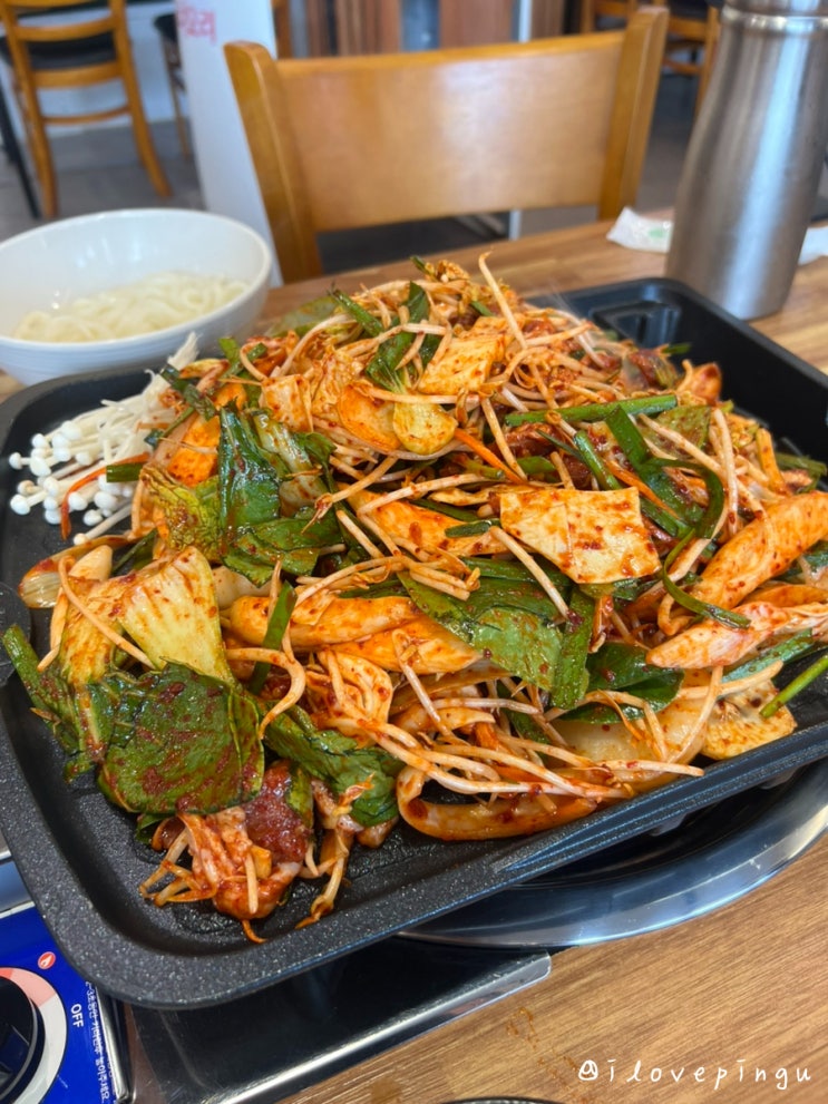  푸짐하고 양 많은 청라 오리 주물럭 맛집 나꼬꼬너오리