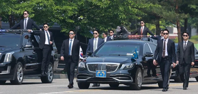 <b>경호처</b> 정상화 첫발…내란가담 간부 5인 대기발령