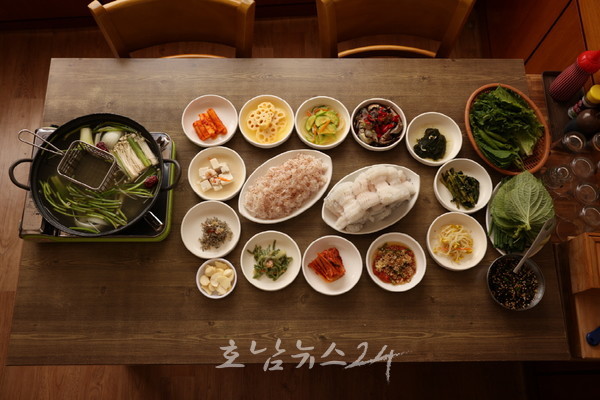  수국으로 물든 고흥 외나로드 쑥섬(애도), 하모 샤브샤브와 함께 하는 미식 여행