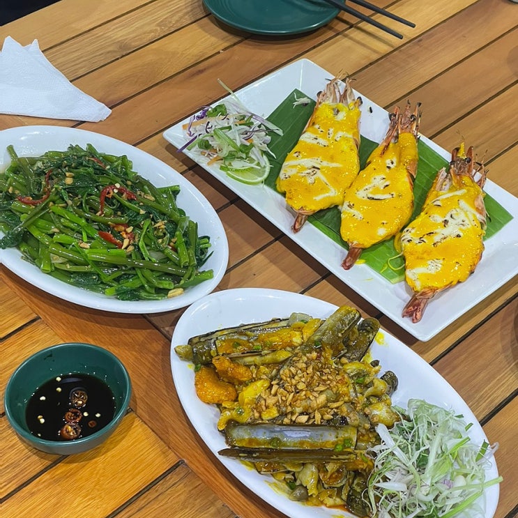  나트랑 해산물 라라씨푸드:에어컨있는 정찰제 한국인 추천 맛집